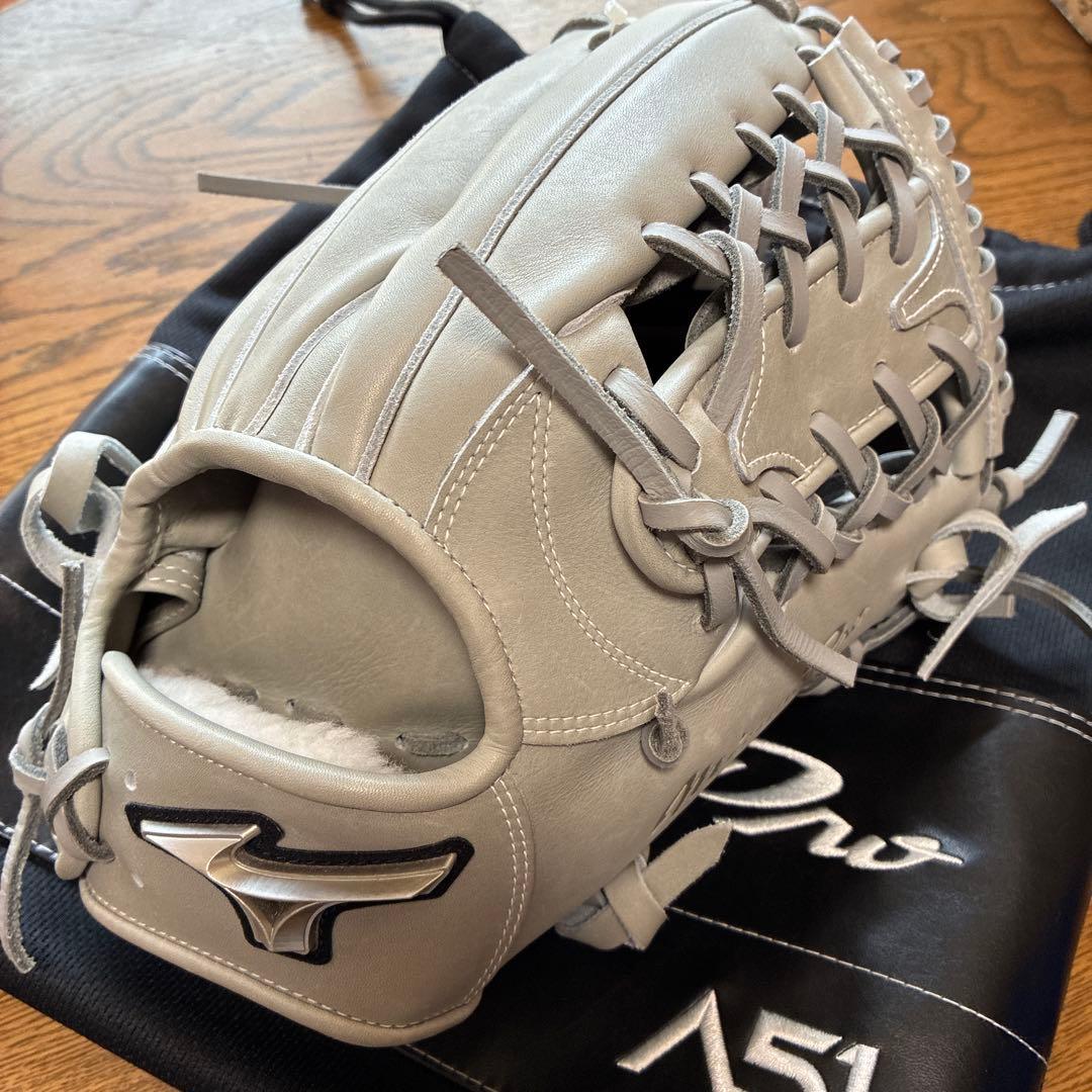 ミズノプロA51 硬式用内野手　限定グローブ グレー