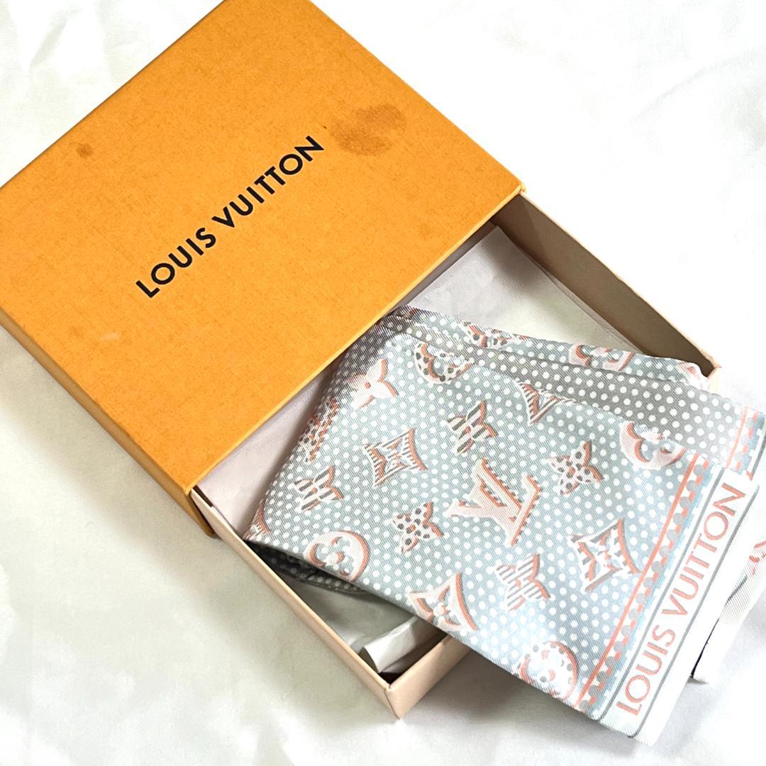 《美品》LOUIS VUITTON　ルイヴィトン　モノグラム　スカーフ