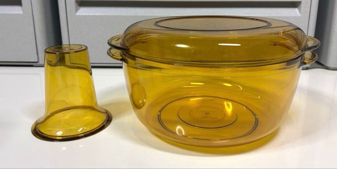 新品入手困難希少激レア❤︎Tupperware❤︎タッパーウェーブ2000丸型(大)