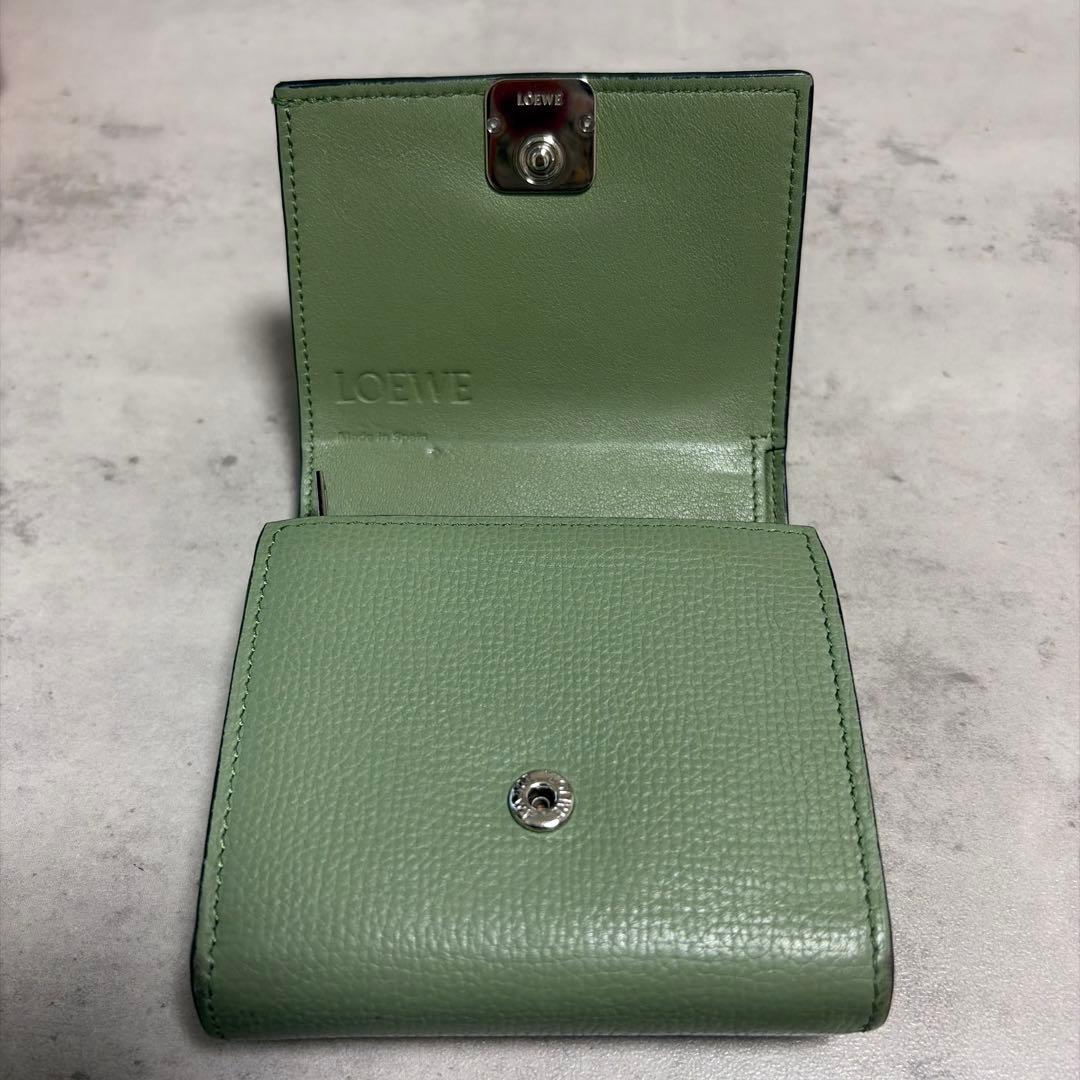 LOEWE ロエベ 二つ折り財布 アナグラム コンパクト フラップウォレット