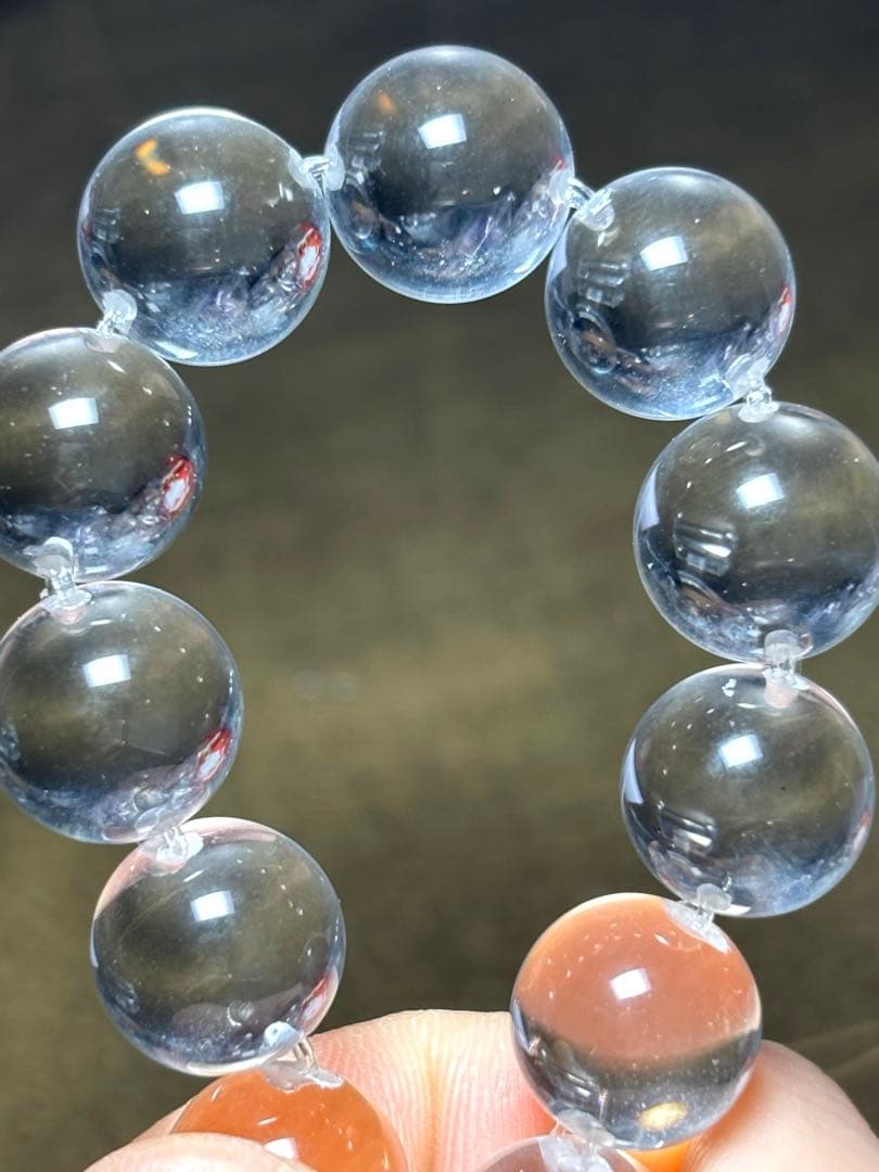 無垢水晶　牛穴ブレスレット約12.8〜13.4㎜ 超高品質　希少　（新品未使用）