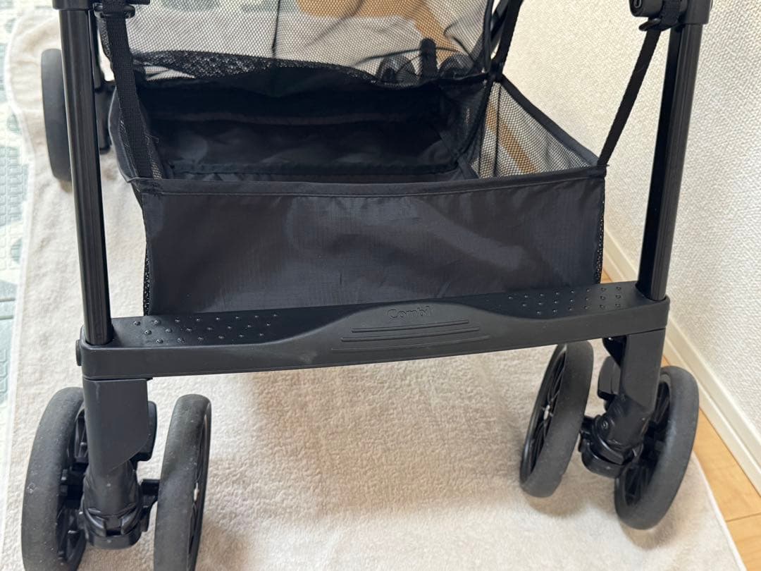 combi コンビ スゴカル air エッグショック MN グレージュ