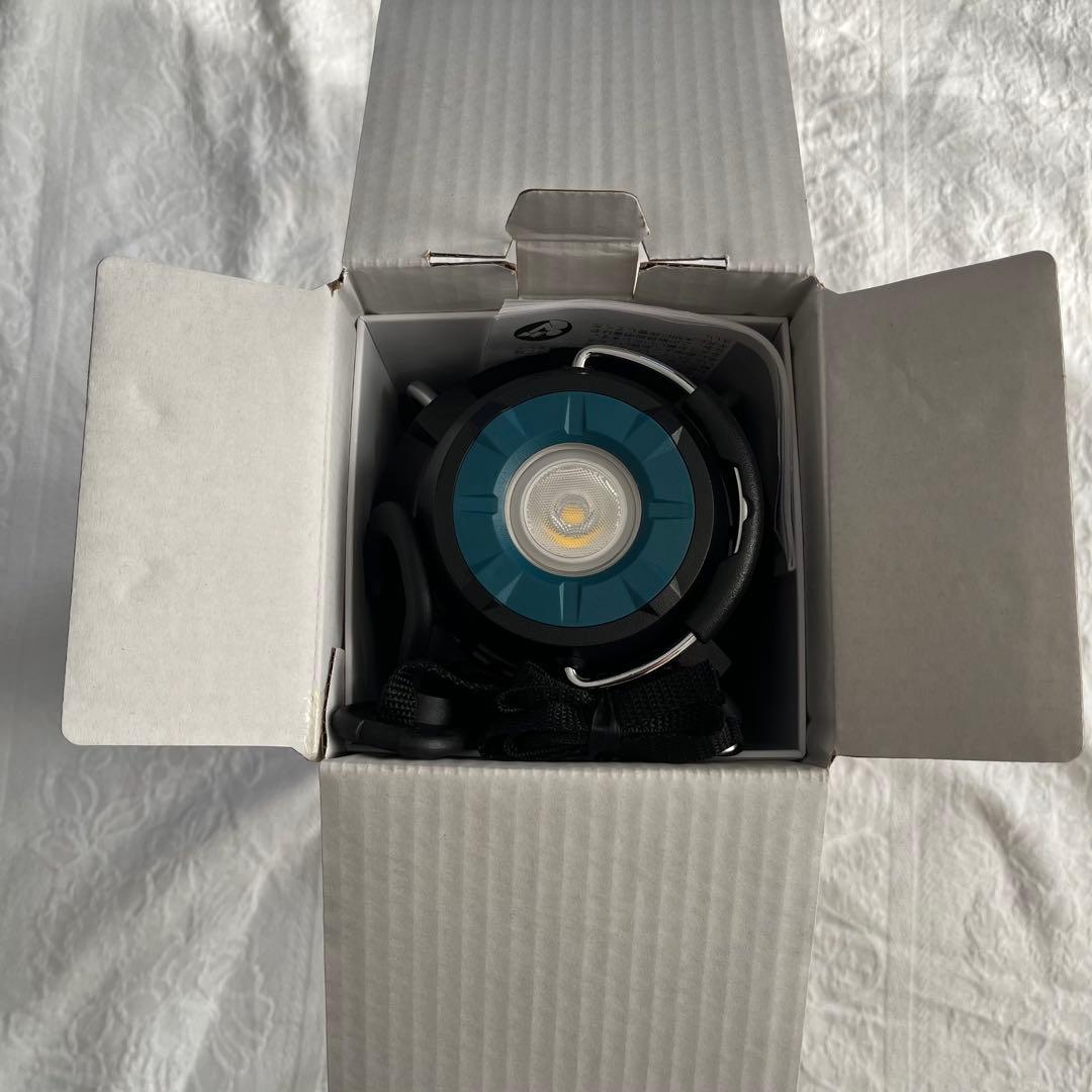 【極美品/使用回数3回】【定価18810】マキタ充電式ランタンラジオ MR054