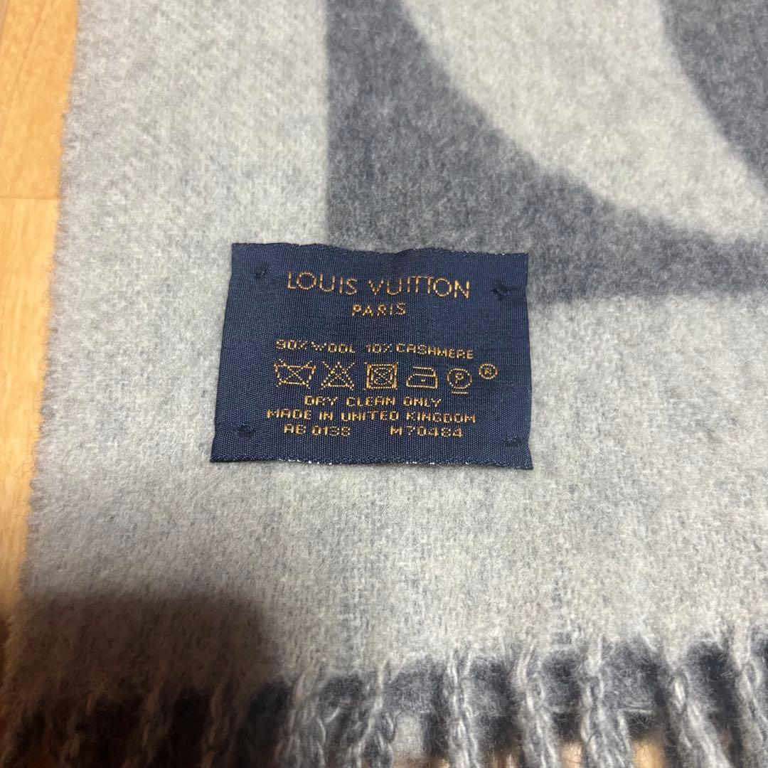 LOUIS VUITTON ルイヴィトン マフラー