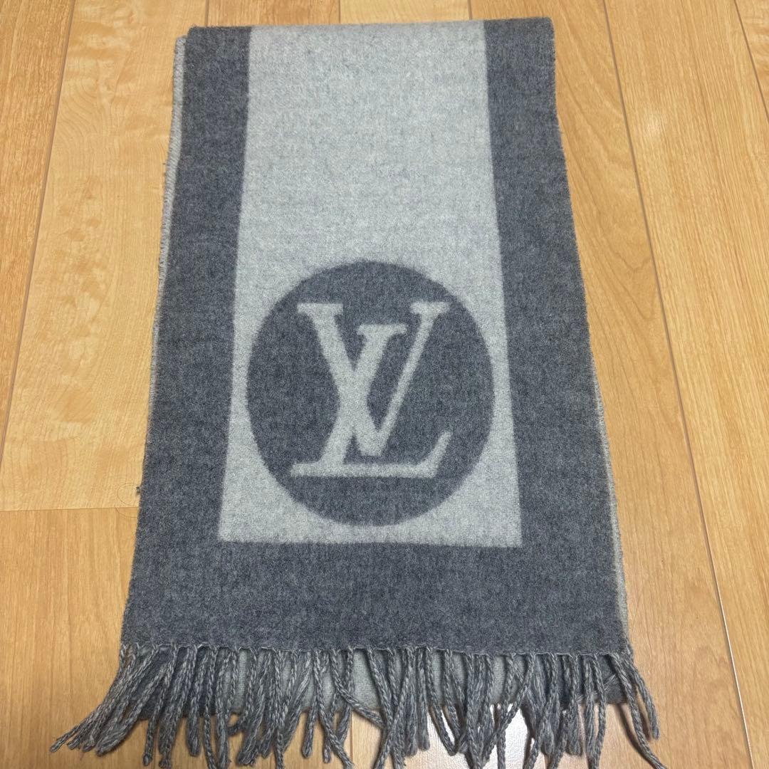 LOUIS VUITTON ルイヴィトン マフラー