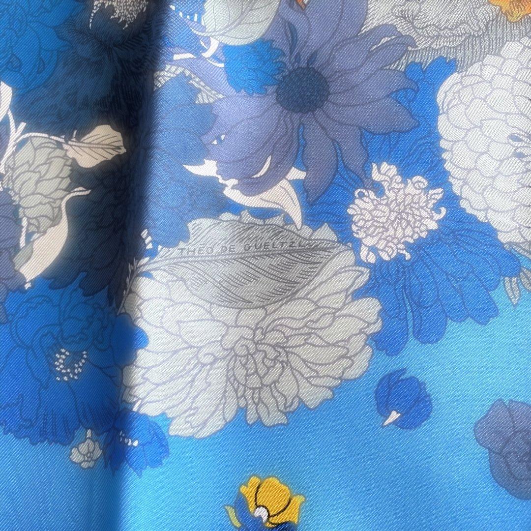 エルメス　シルクスカーフ 90 馬と花のデザイン 箱リボン付