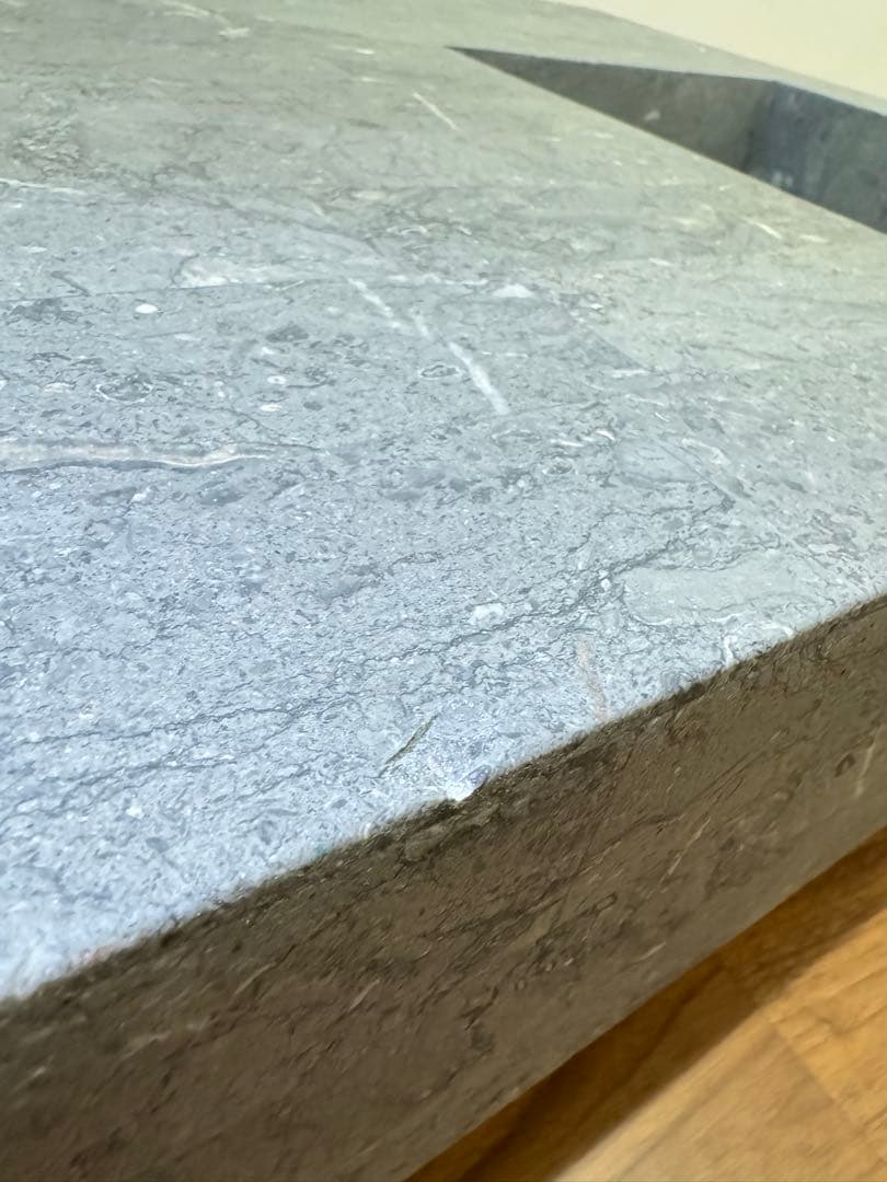 日本フクラ　センター　ストーンテーブル