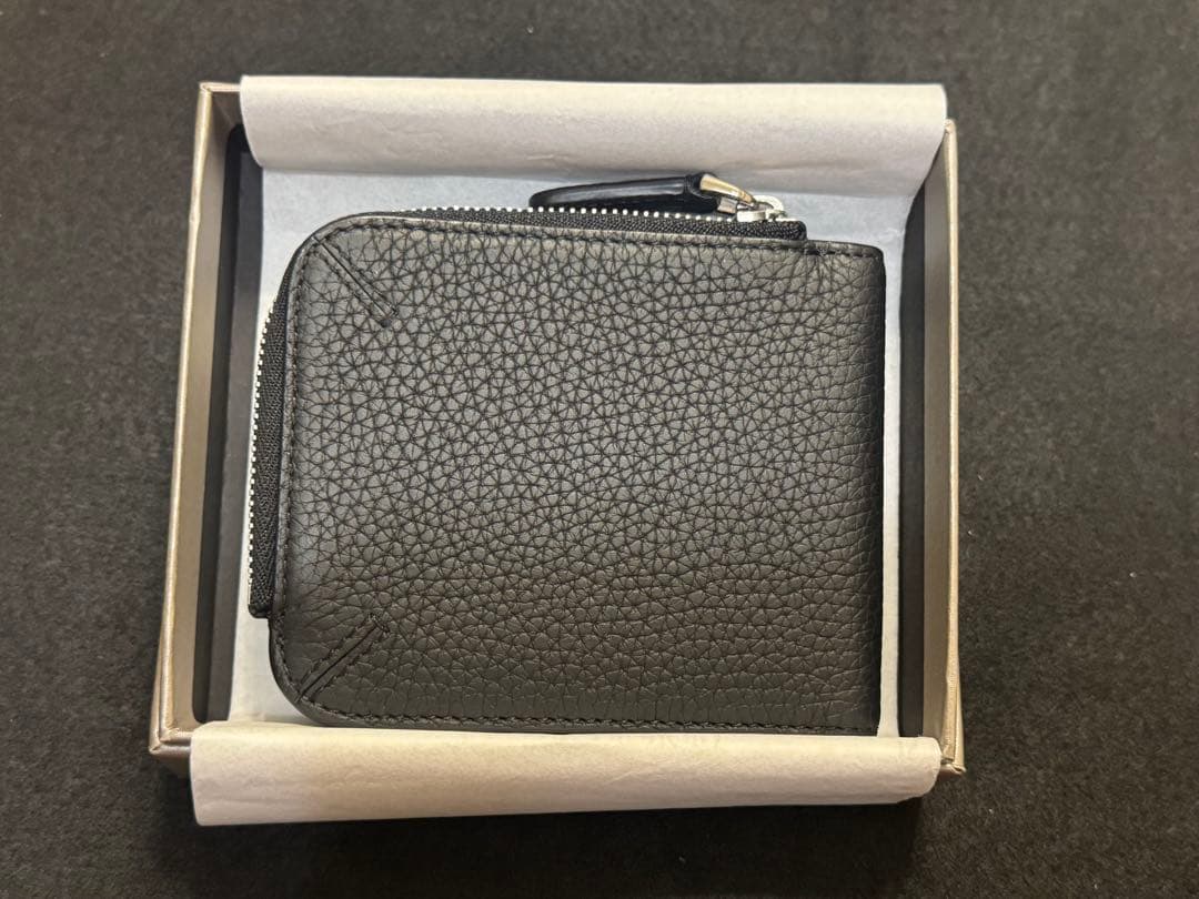 ジョルジオアルマーニ GIORGIO ARMANI 財布　牛革　ブラック　新品