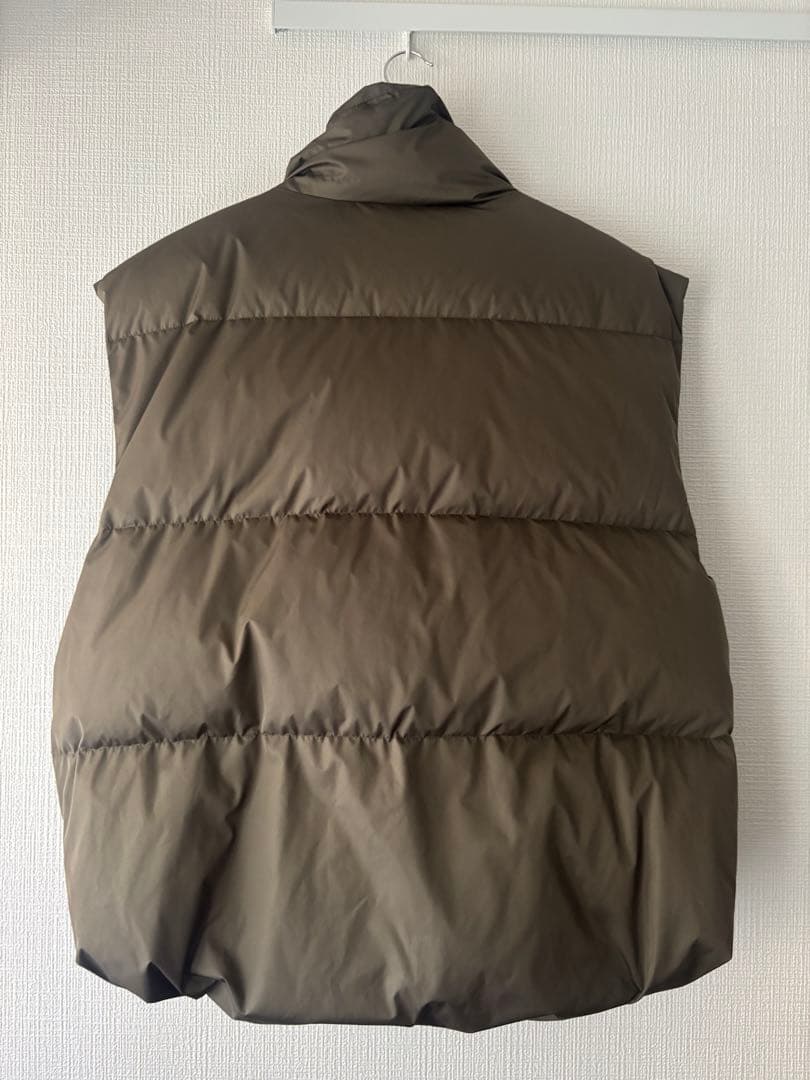 ベイクルーズ　ダウンベスト