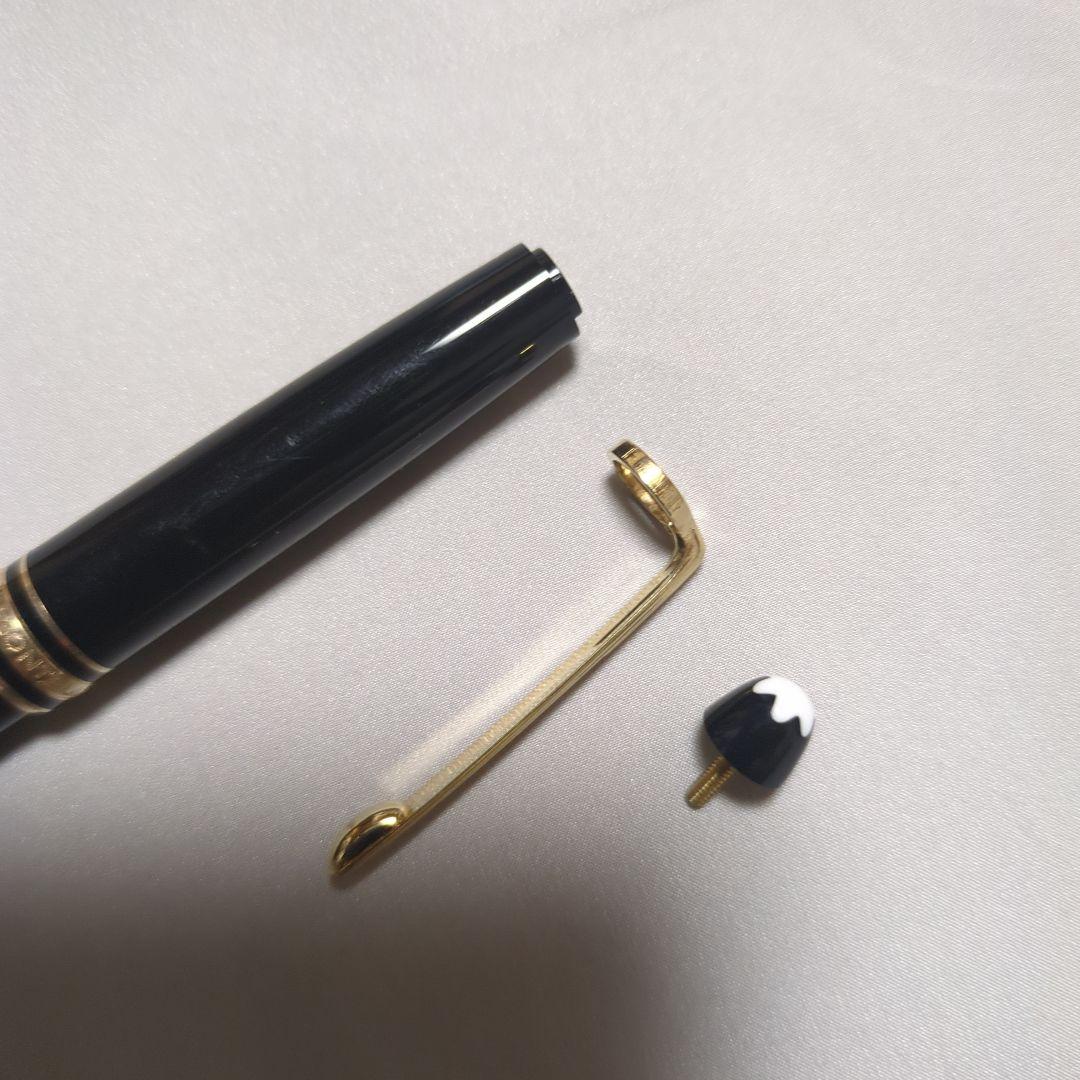 モンブラン　ボールペン マイスターシュテュック　164 黒　金色のアクセント