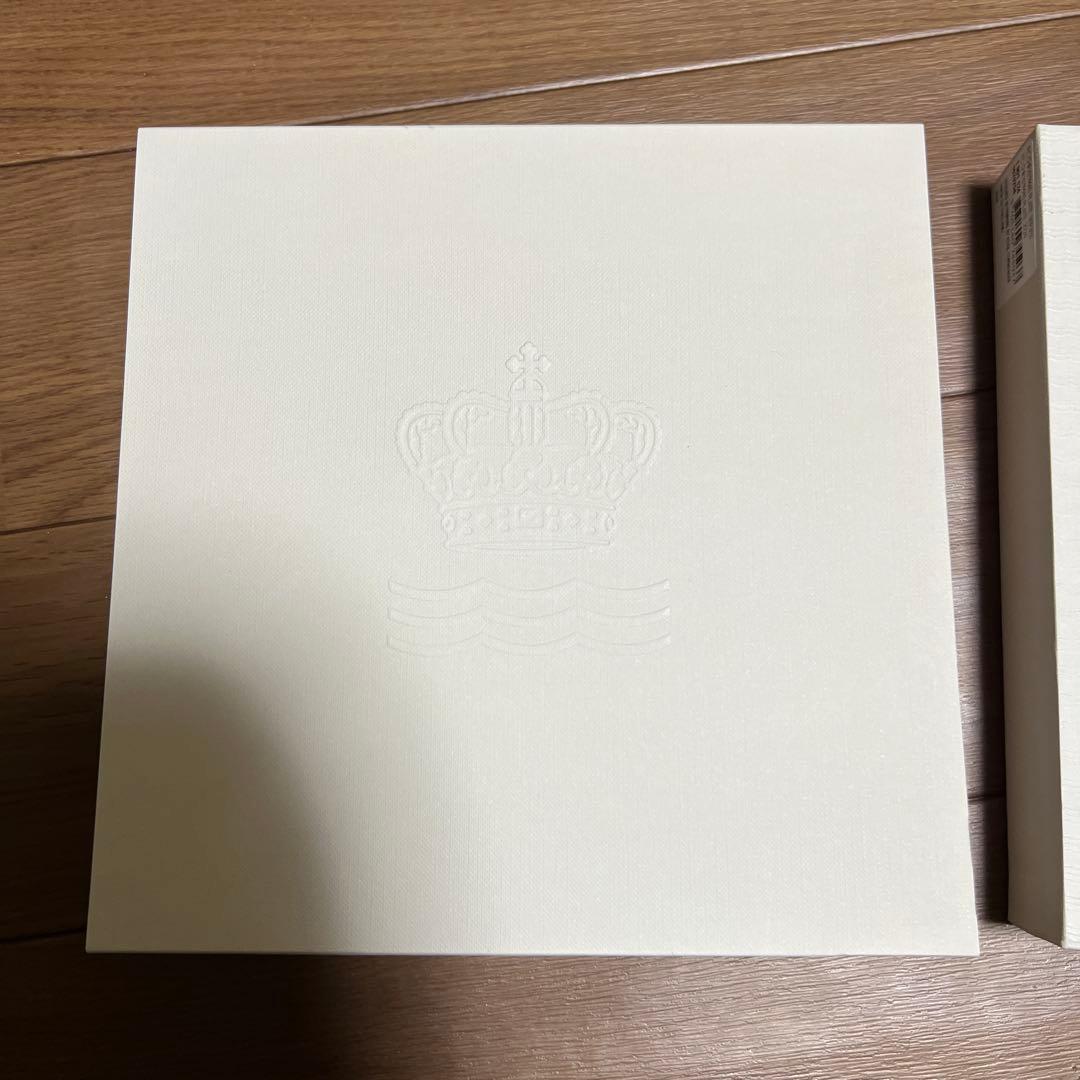 ロイヤルコペンハーゲン2024イヤープレート