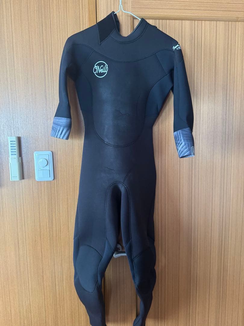 サーフィン　マリーンスポーツ用　O’Neill ウェットフルスーツ