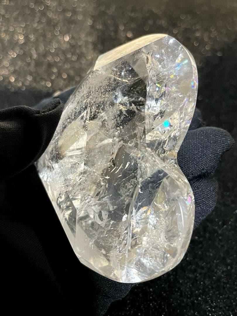水晶♡ハート型(置物)珍しい綺麗なカットタイプ