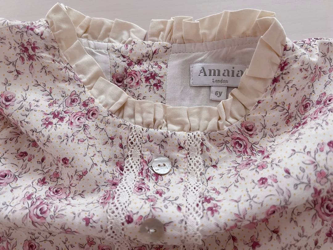 【美品】アマイアキッズ　Ari Dress Roses Floral 6y