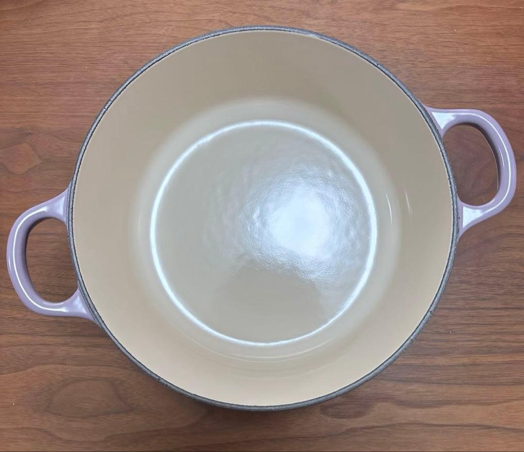 ル・クルーゼ ココット　ロンド　22cm ブルーベルパープル