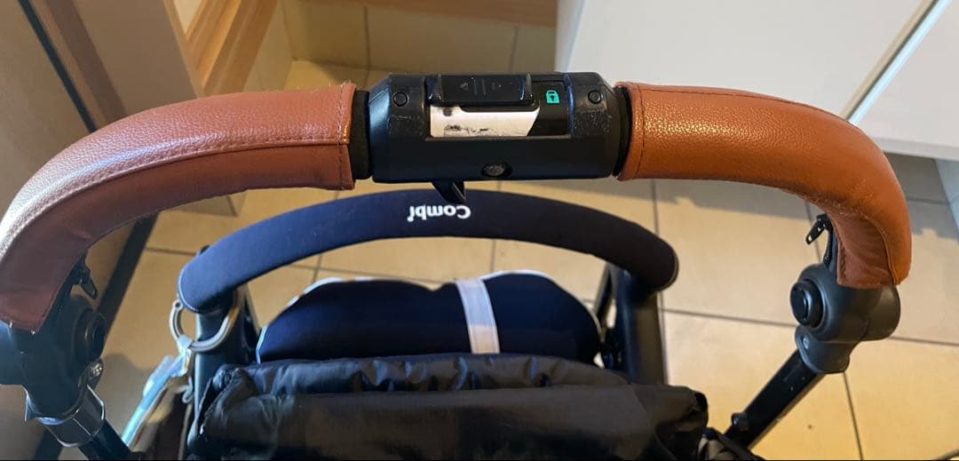 【早い者勝ち❣】コンビ メチャカルハンディオート4キャス compact HG