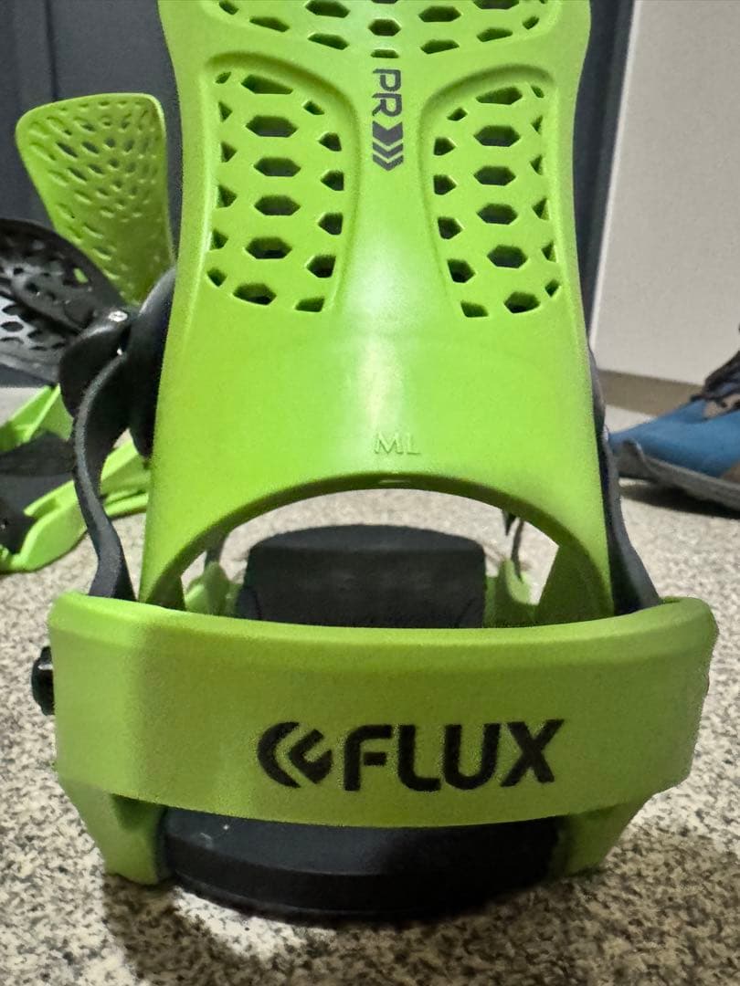 FLUX PR MLサイズ 美品 グリーン