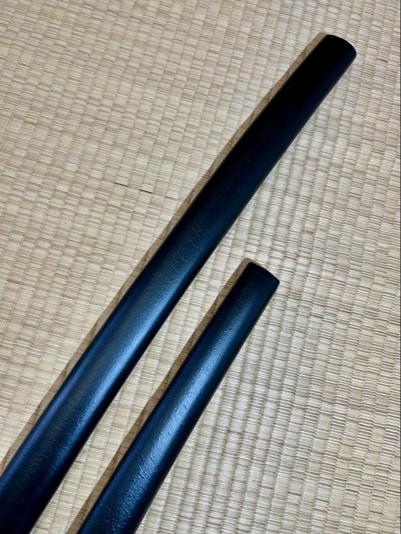 模造刀 太刀 脇差し 2本セット！　※刀身に龍の刻印あり（バラ売り不可）