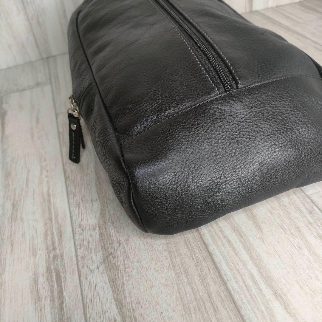 53 COACH コーチ　レザー　ボディーバッグ