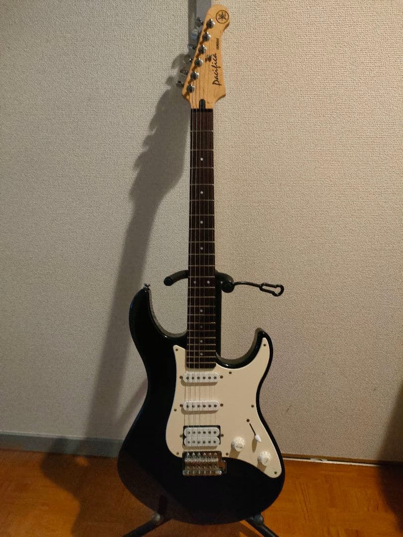 Yamaha Pacifica 112 エレキギター ブラック