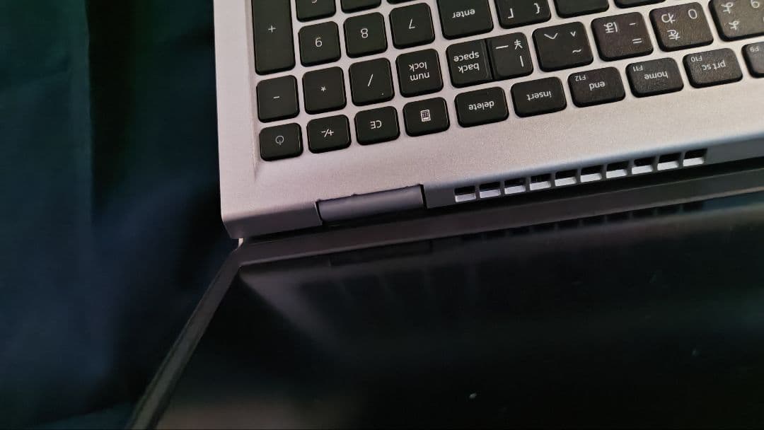 Dell Inspiron 15 3525 Ryzen5 5500U ジャンク