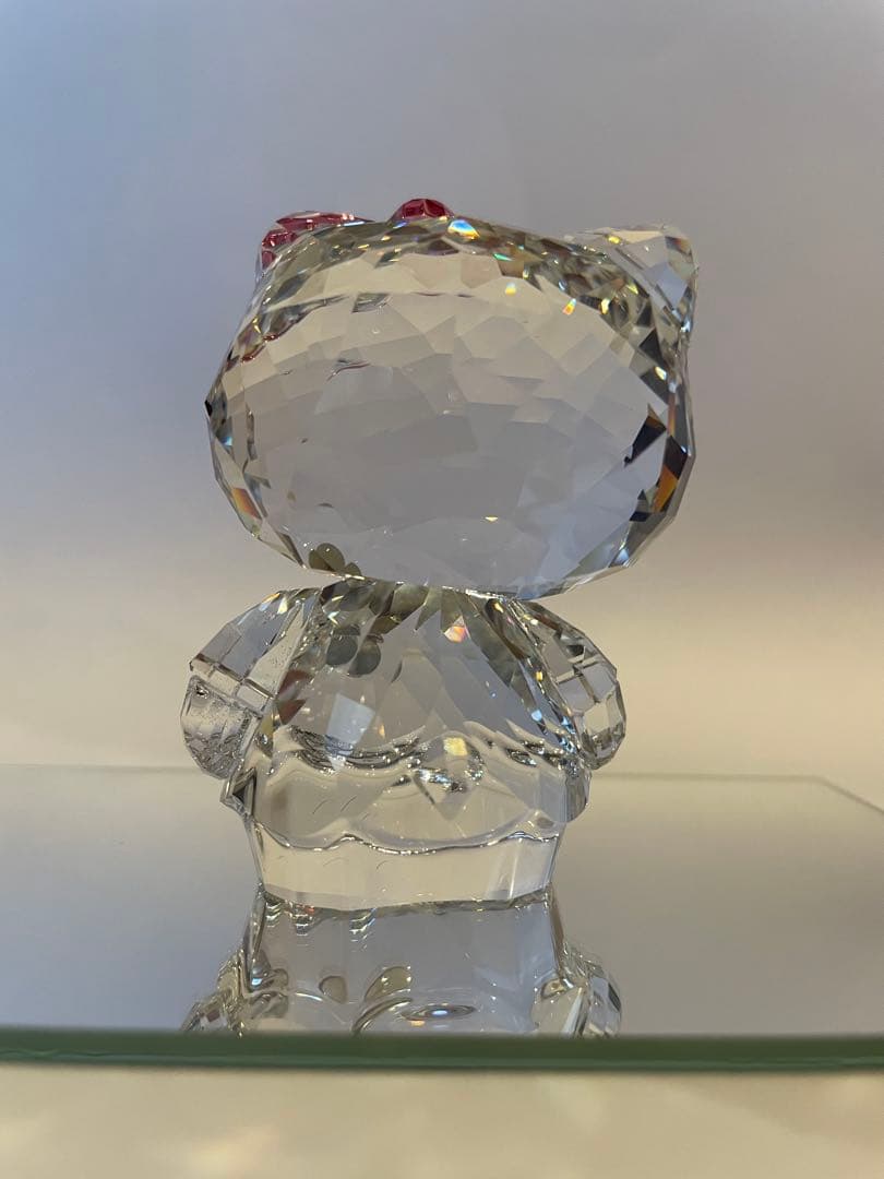 【新品 保証書付き】 2011年限定販売 スワロフスキー キティちゃん 置物