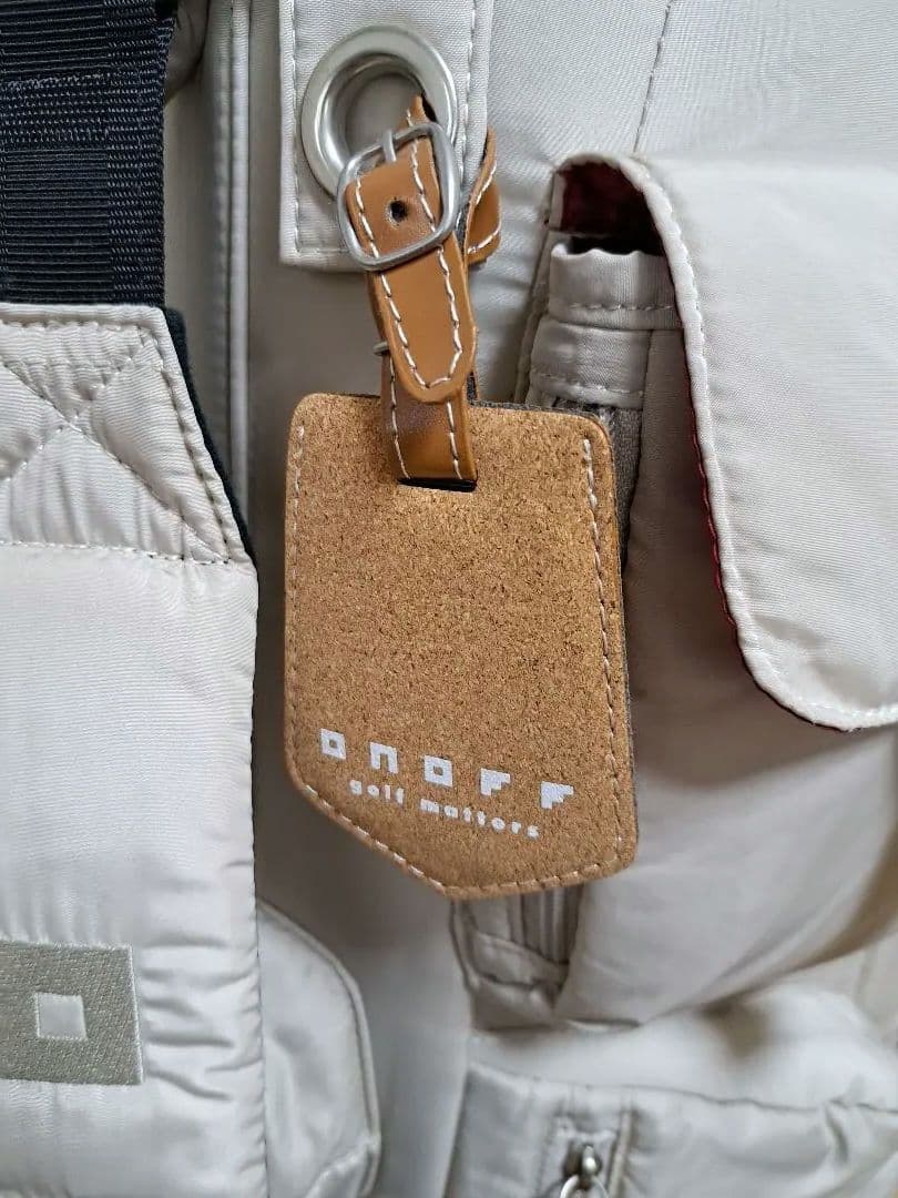 美品オノフGOLF ゴルフバッグ・キャディバッグ ベージュ
