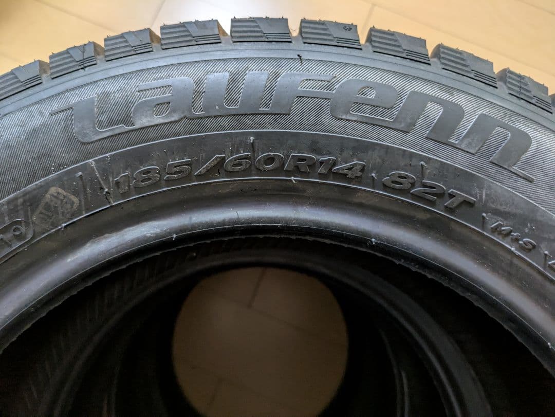 m*y様 Laufenn LW51 スタッドレスタイヤ 185/60R14 4本