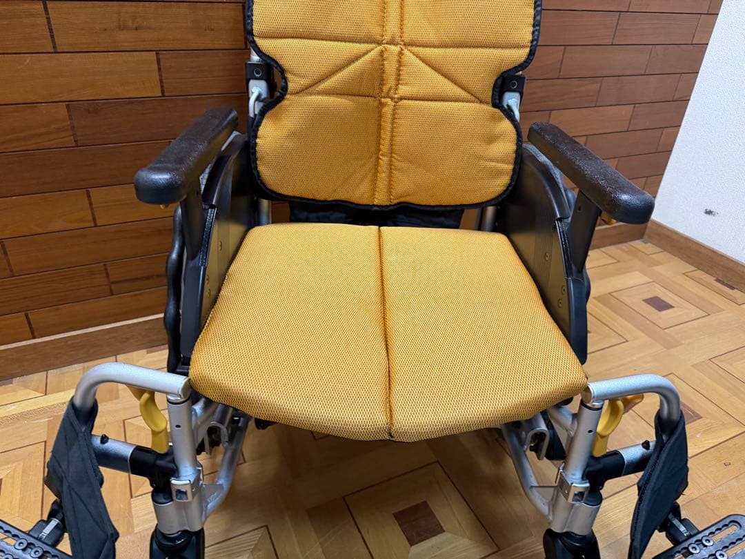 松永製作所 ネクストコア ミニモ 介助用 車椅子 ライトグリーン