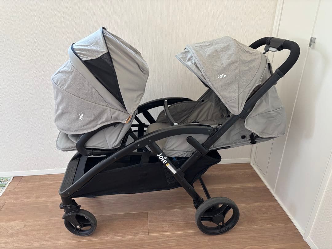 2人乗りベビーカー　年子、双子用　 Joie ダブルベビーカー グレー