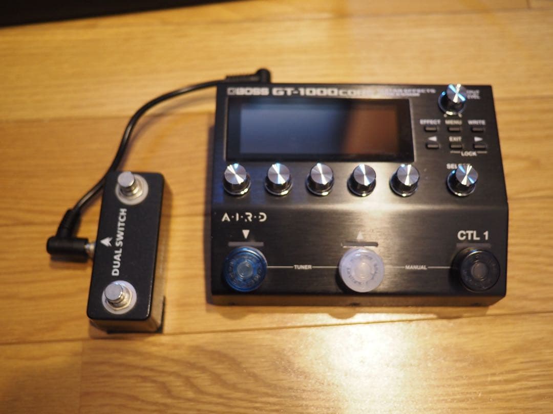 gt1000core 箱付き　フットスイッチ付き