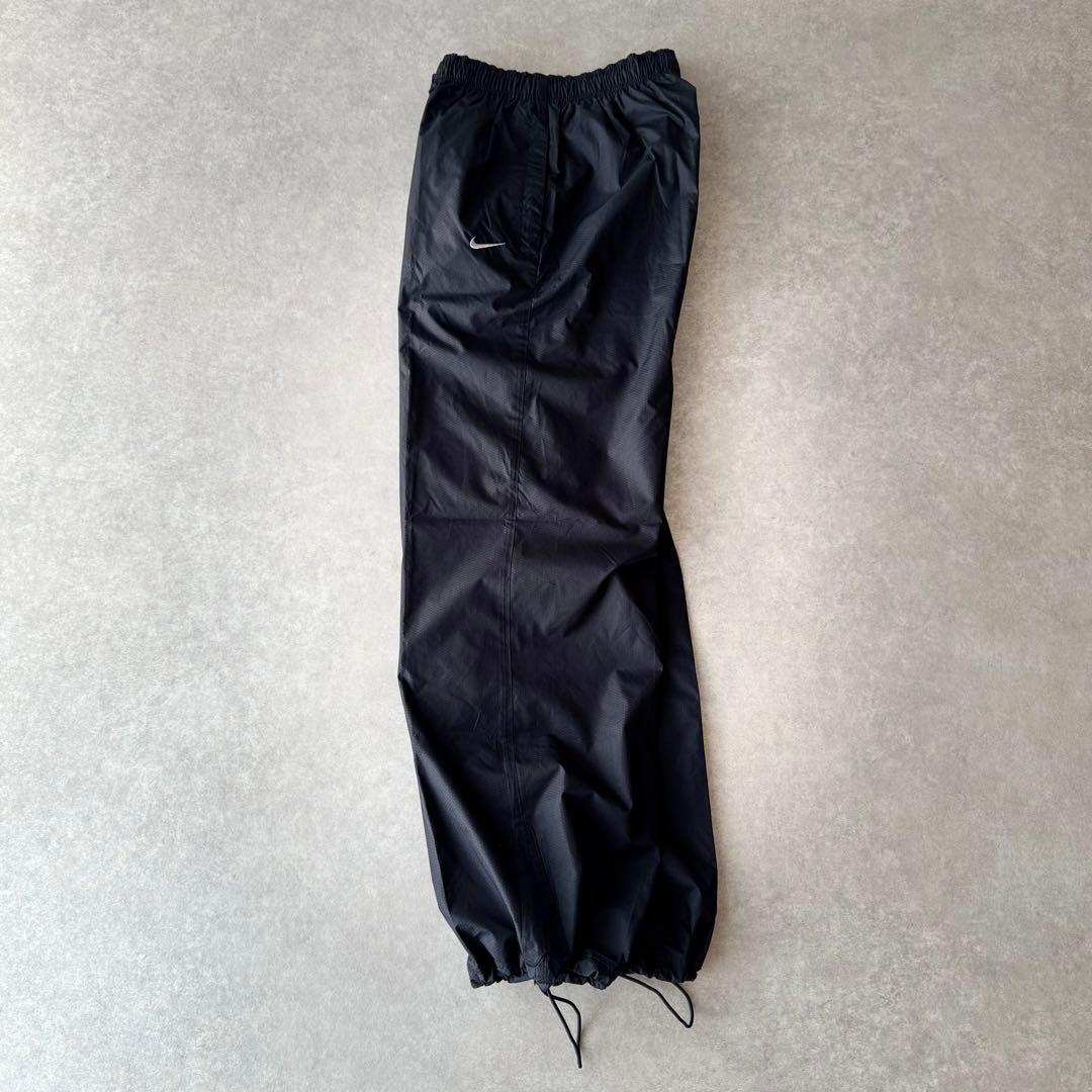 00s OLD NIKE DEAD STOCK ナイロントラック パラシュート