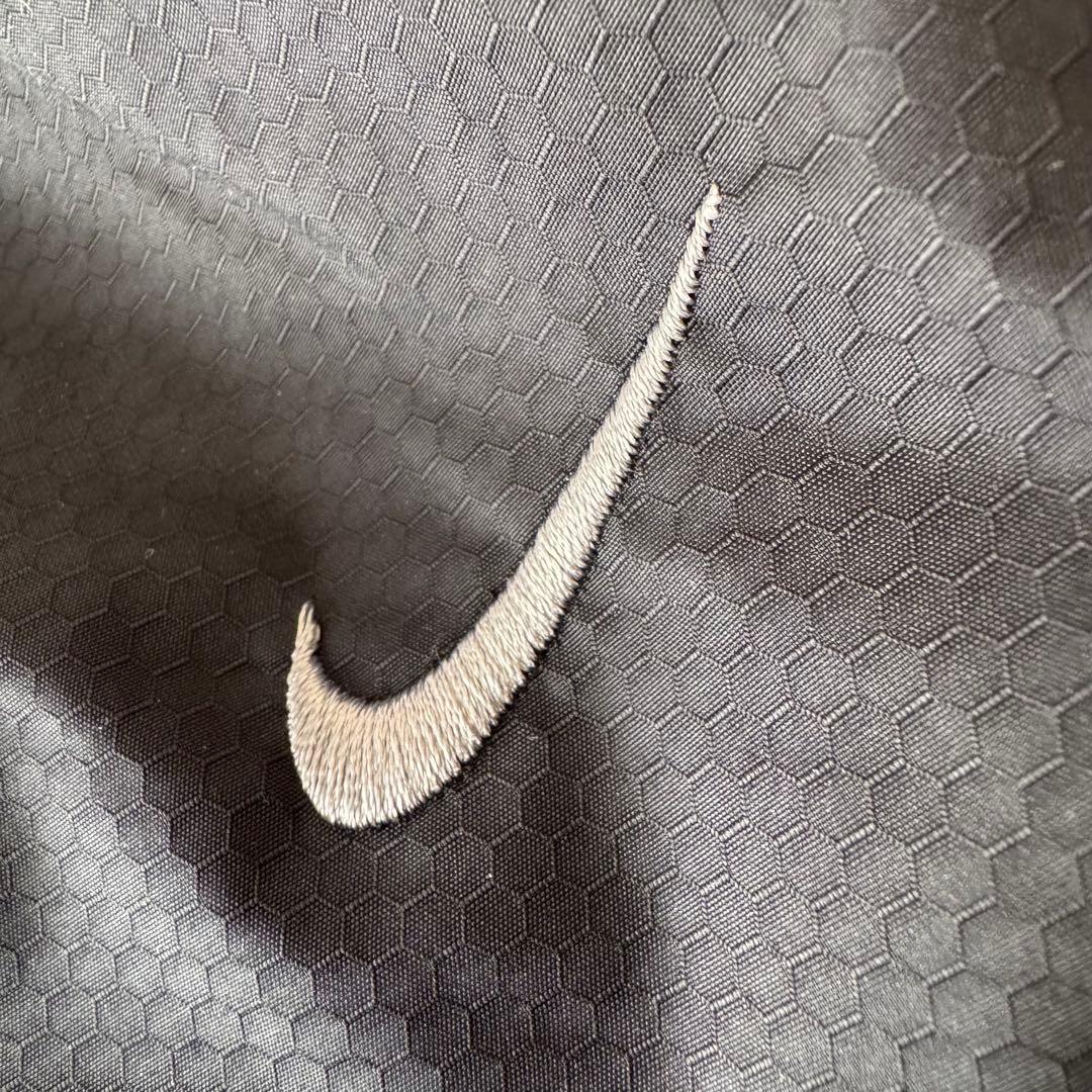 00s OLD NIKE DEAD STOCK ナイロントラック パラシュート