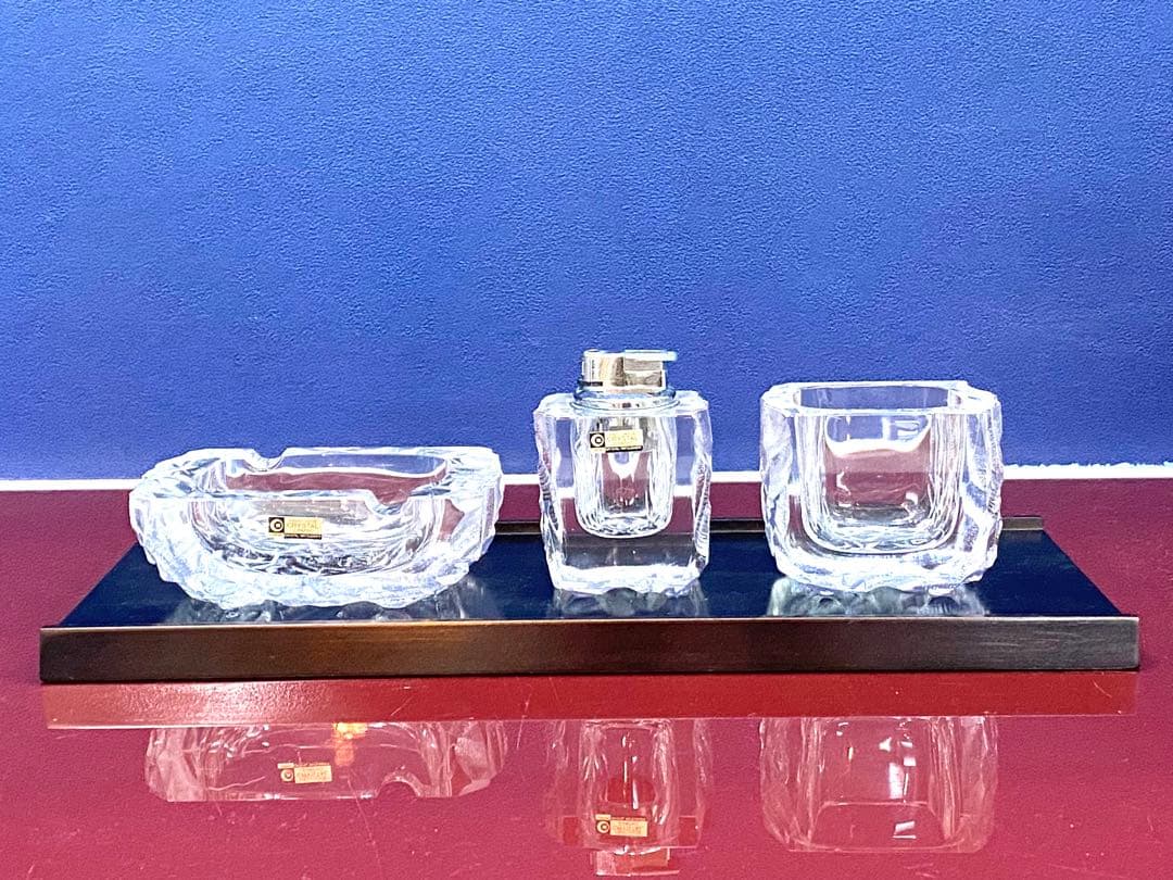 クリスタルガラス 置き型灰皿セット 木製トレイ付き