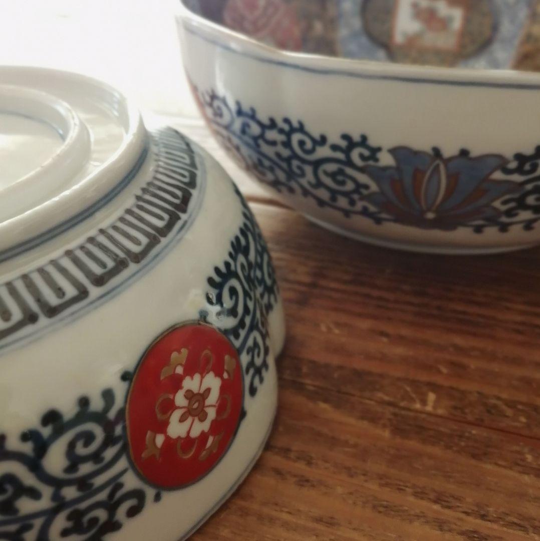 明治伊万里　色絵　染錦　輪花縁　大鉢　大小２客セット