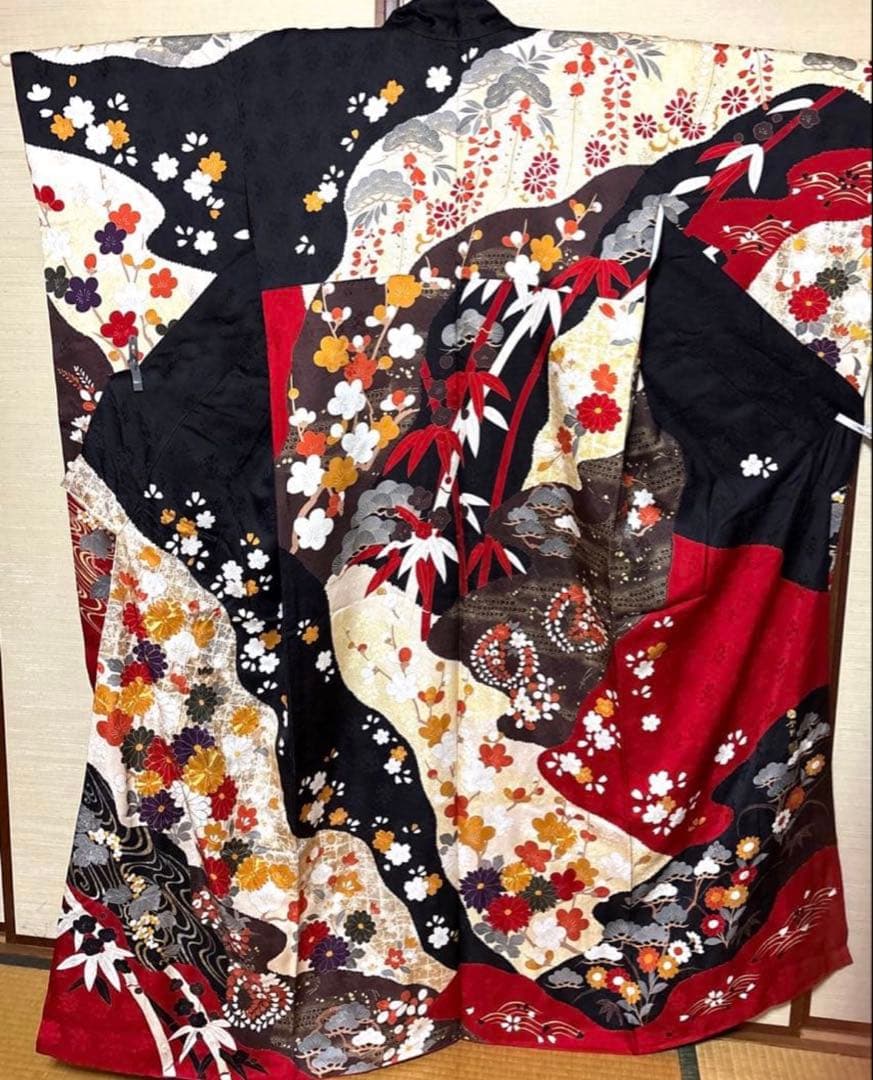 黒✕赤 松竹梅 四季の花々 振袖 身丈162