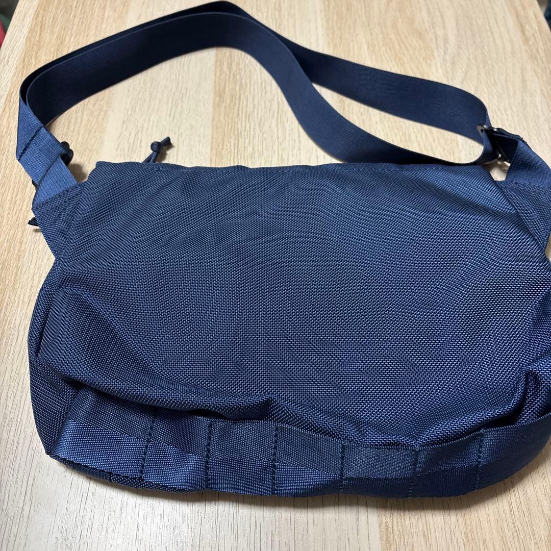 BRIEFING　BEAMS　別注　メッセンジャーバッグ　FLEET BAG
