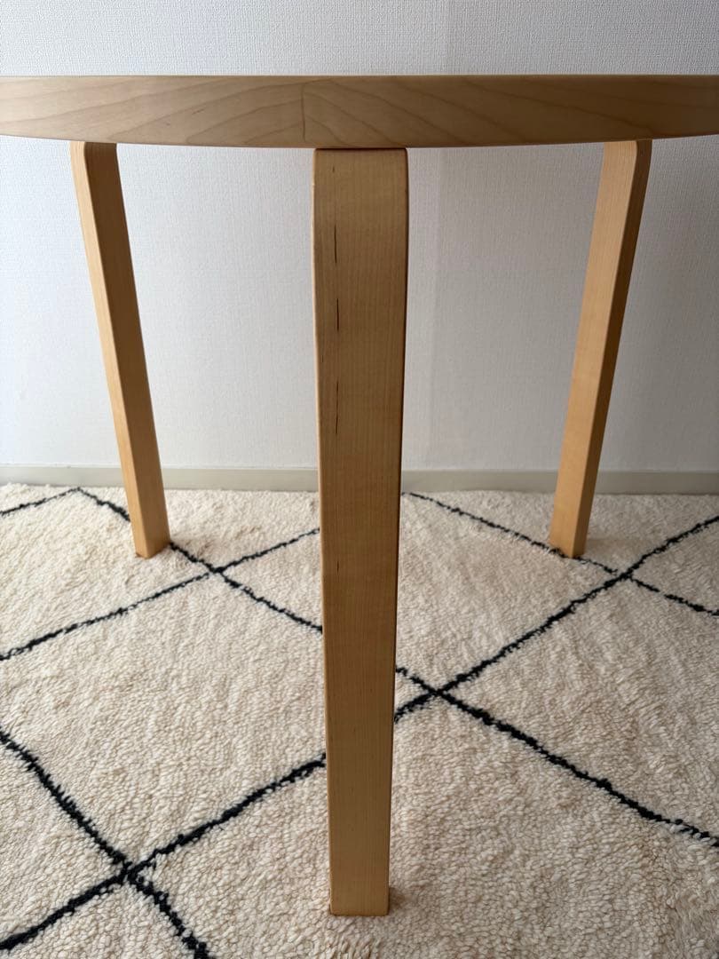 Artek / 90B テーブル ナチュラル ラッカー