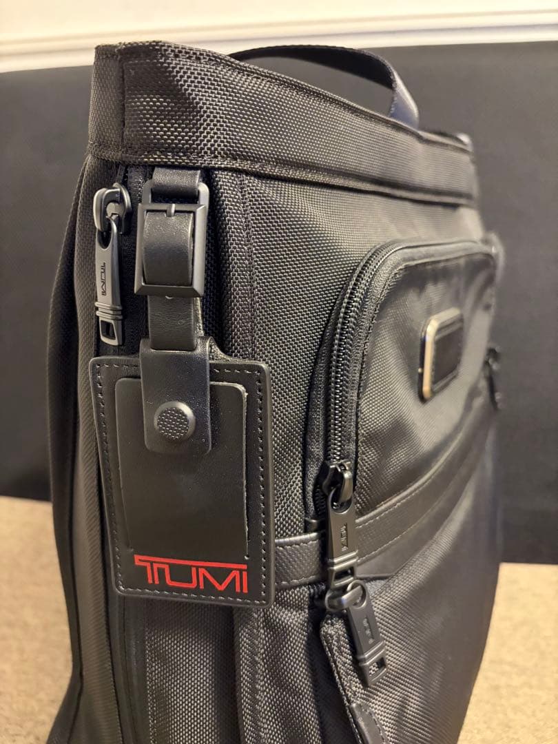 5*e様 お買得 TUMI 2603139D3 エクスパンダブル トートバッグ