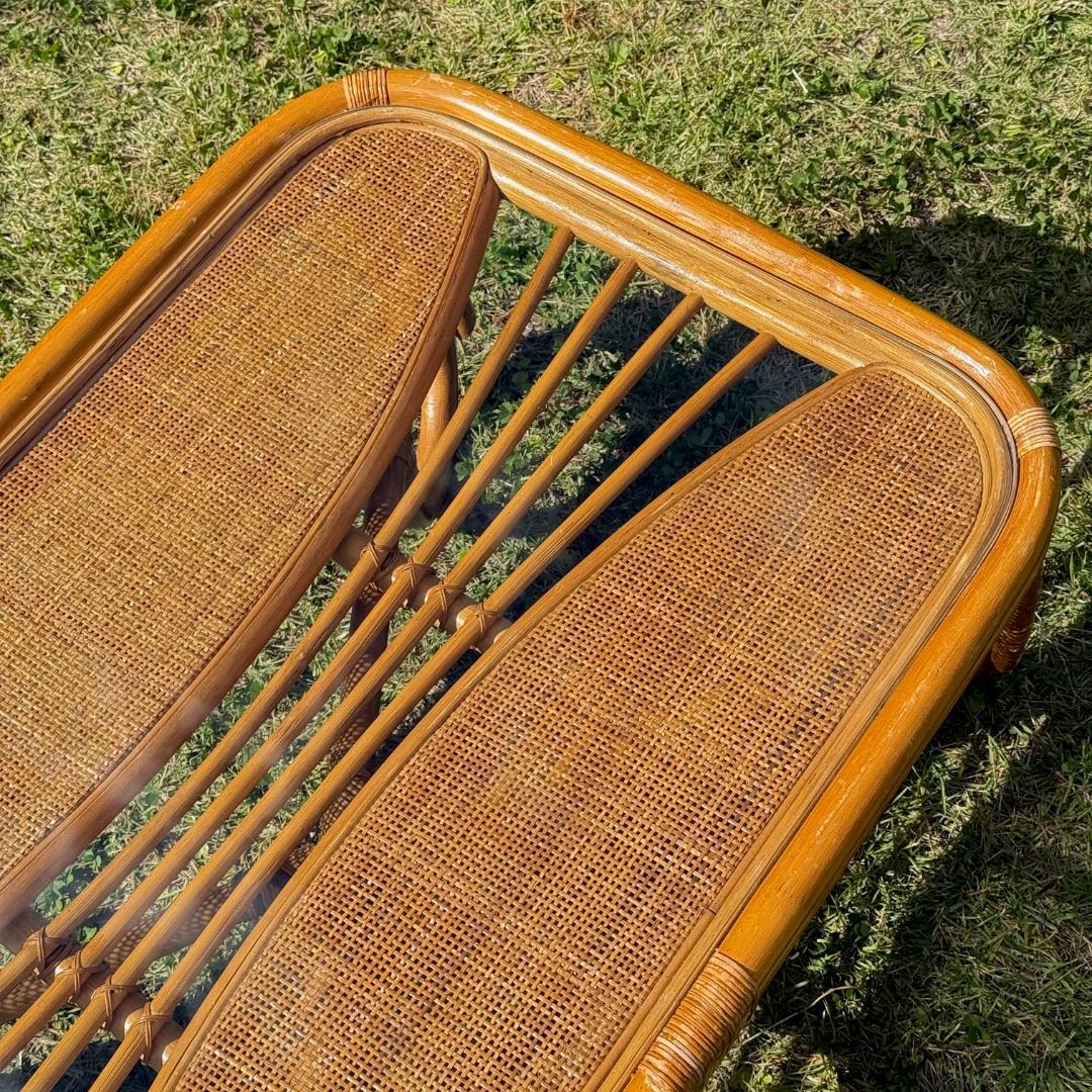 ビンテージ　オールドラタン　ガラステーブル　見応えのある細かな編み込み！
