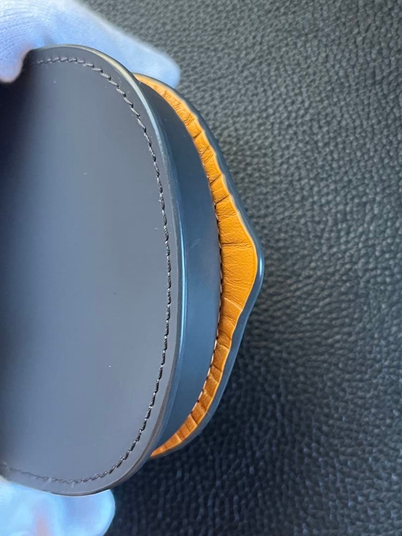 ETTINGER ケース 馬蹄型 ブライドルレザー（ グレー）