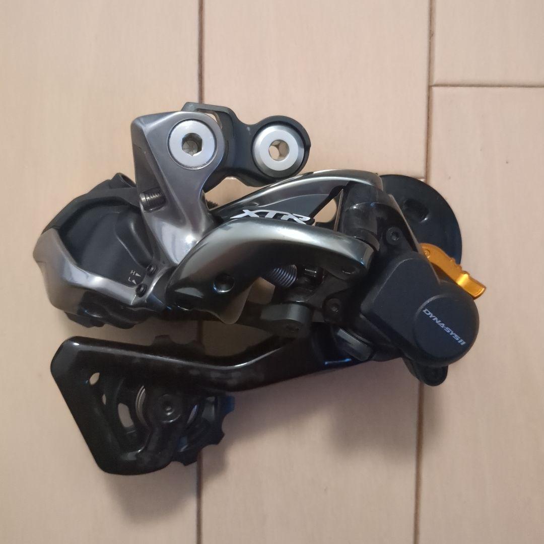 Shimano RD-M9050 Di2 リアディレイラー XTR