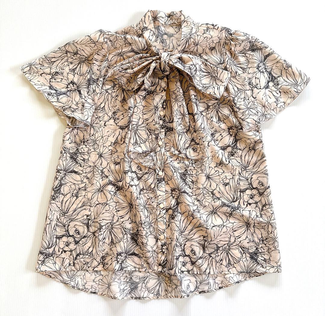 Blue☺︎ ANAYI ラインフラワープリントボウタイ ブラウス 24SS