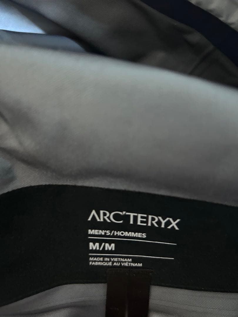 ARC’TERYX Beta Jacket
