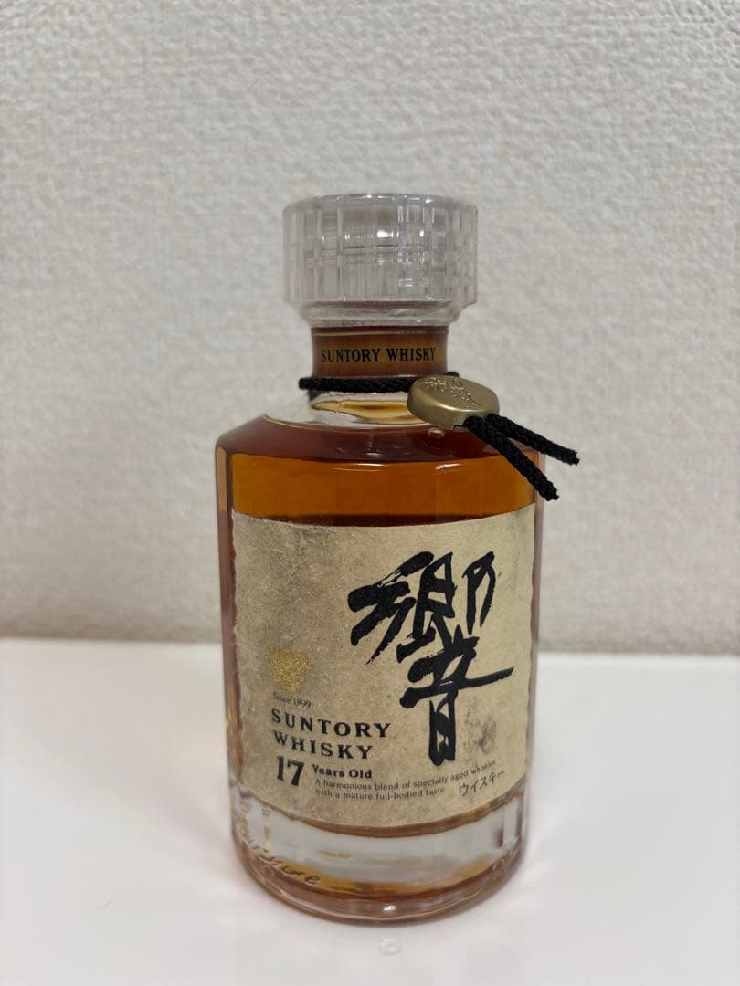 サントリーウイスキー 響 17年 ゴールドラベル180ml