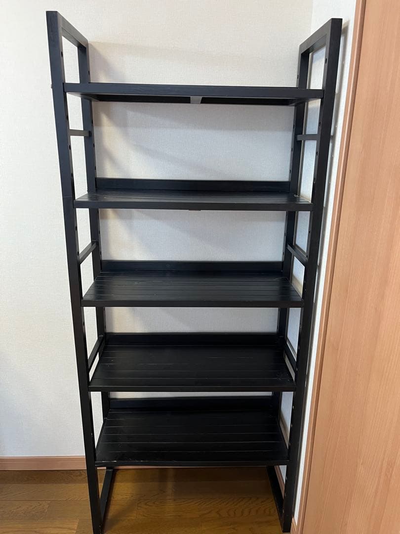 黒の5段木製ラック