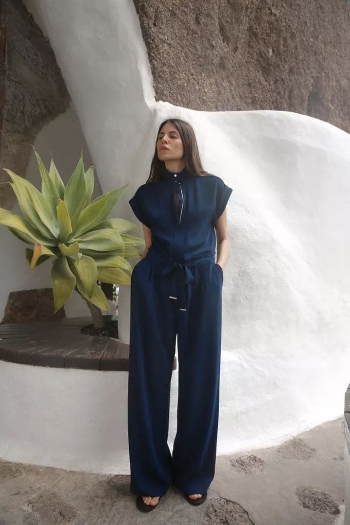ZARA ベルト付きクレープジャンプスーツ