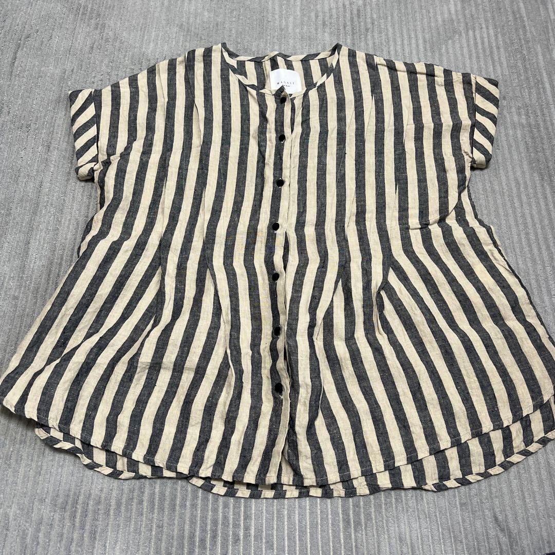 美品　MAGALI マガリ ストライプリネンタックショルダーブラウス