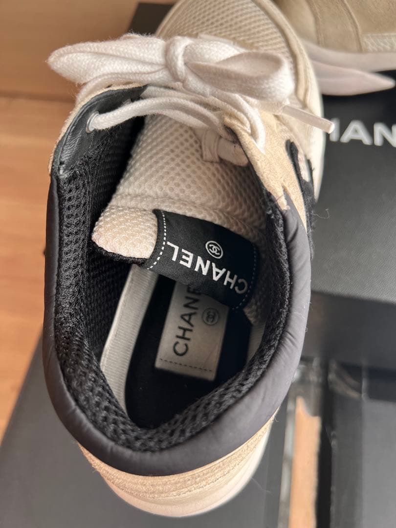 Chanel メッシュスニーカー ホワイト/ブラック(38)