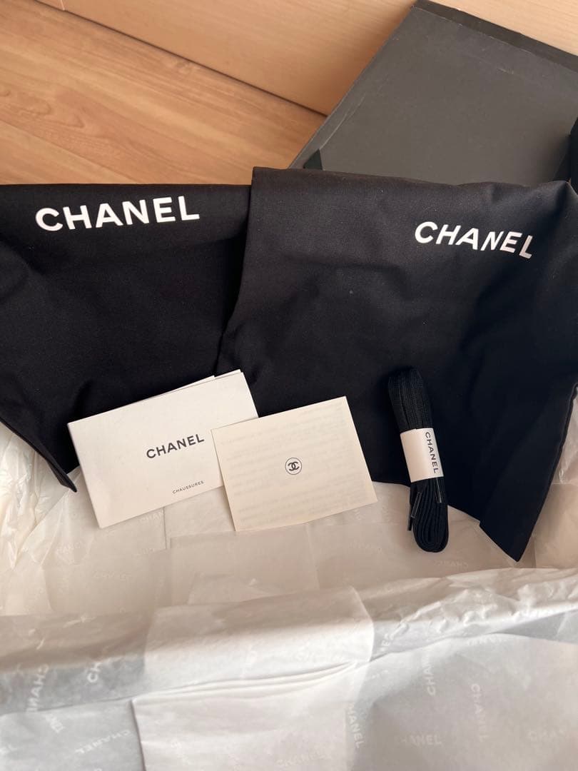 Chanel メッシュスニーカー ホワイト/ブラック(38)